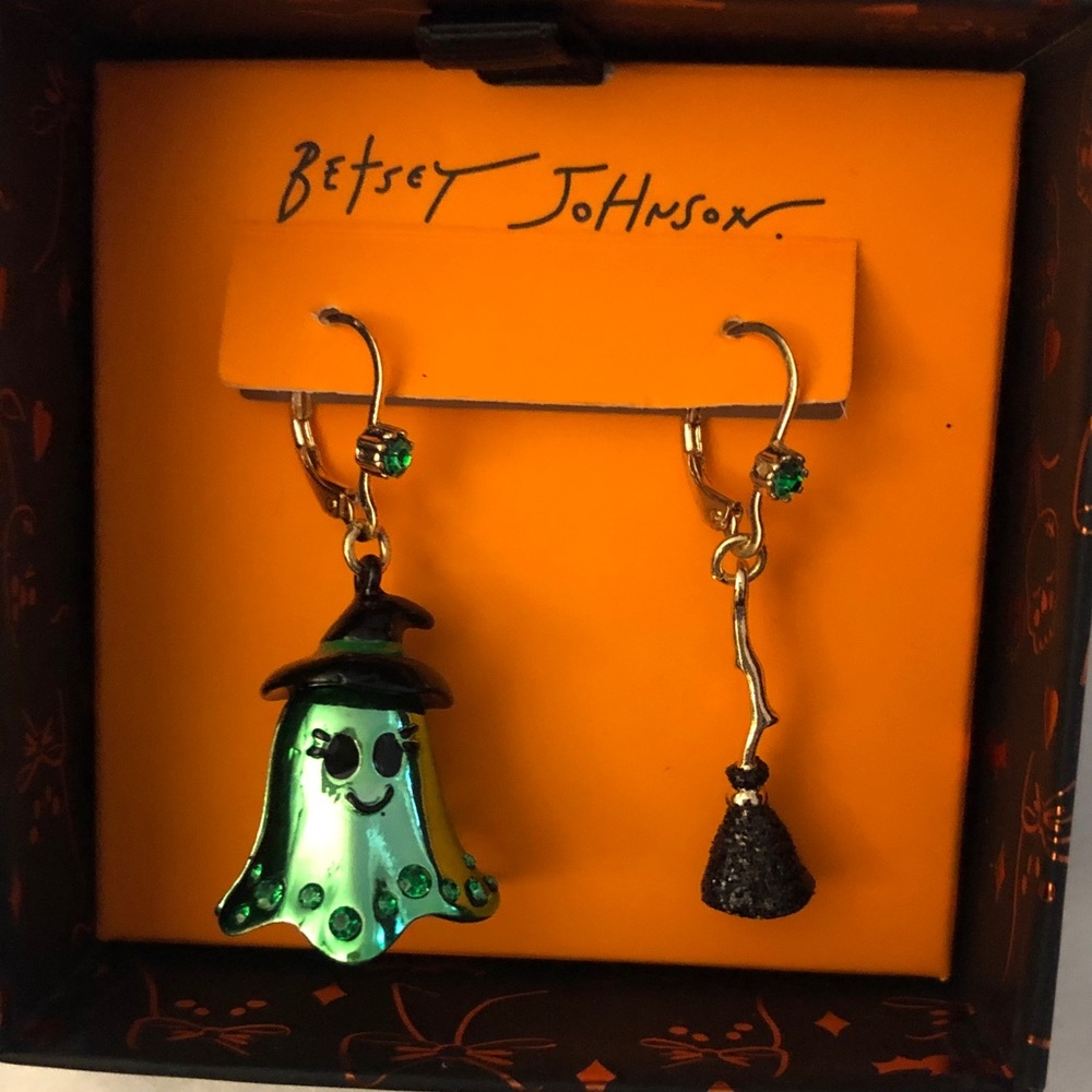 Betsey Johnson Green Ghost Witch & Black Broom Mismatch Drop Earrings NIB